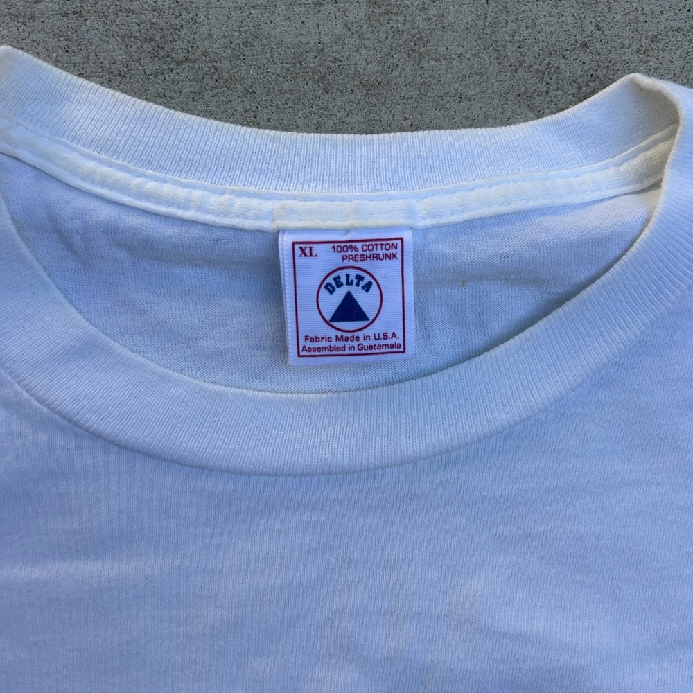 Vintage 90s Betty Boop NYC T Shirt XL White BBNY Graphic Skater Cropped Boxy - Picture 3 of 4